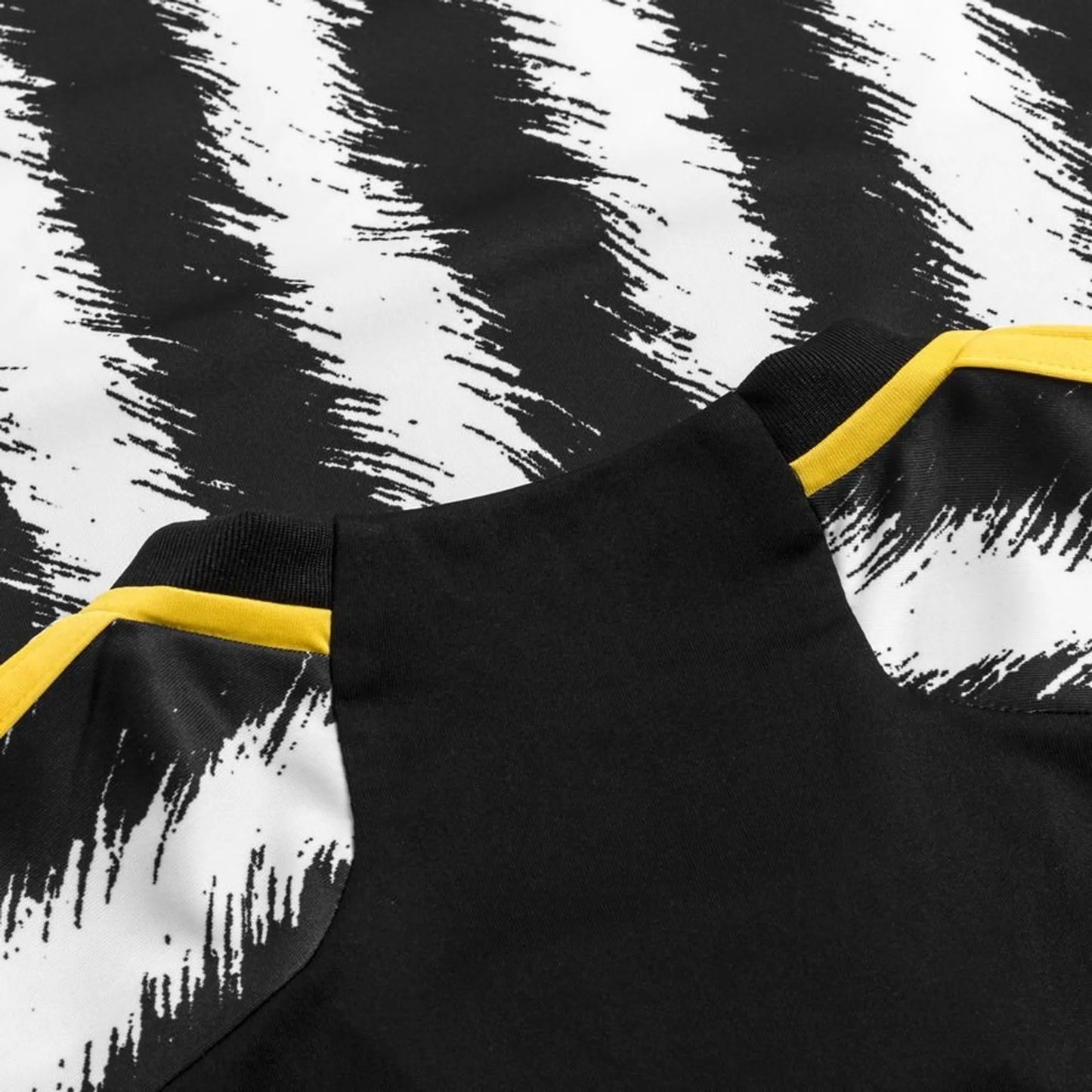 Juventus 2023/24 Home Kit
