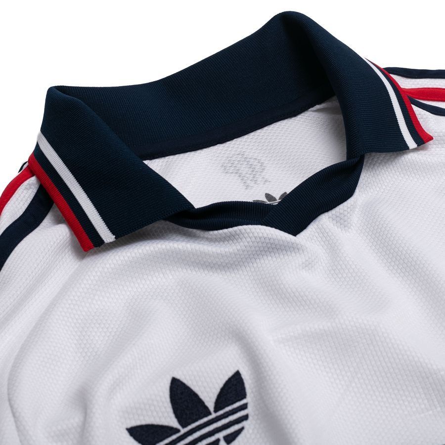 Bayern München 2026/27 Away Kit