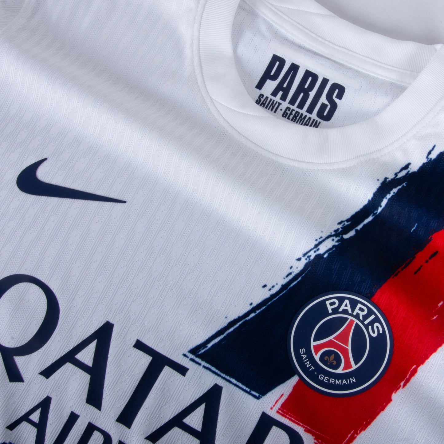 Paris Saint Germain 2025/26 Away Kit  Player Version