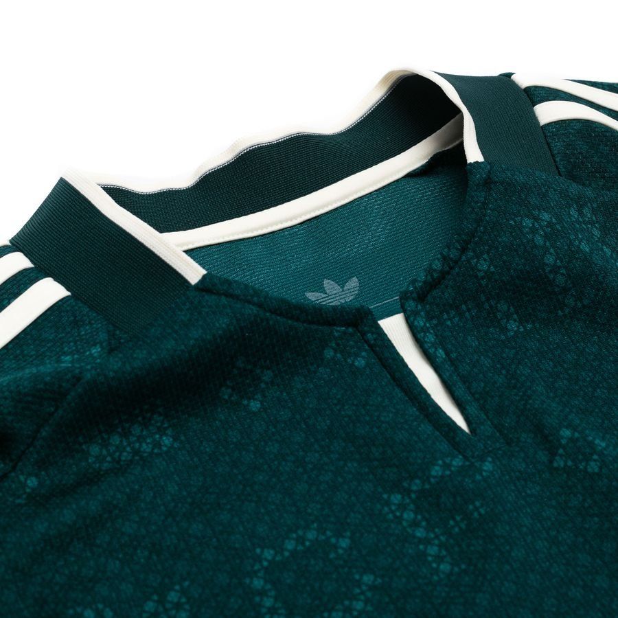 Real Madrid 2026/27 Away Kit