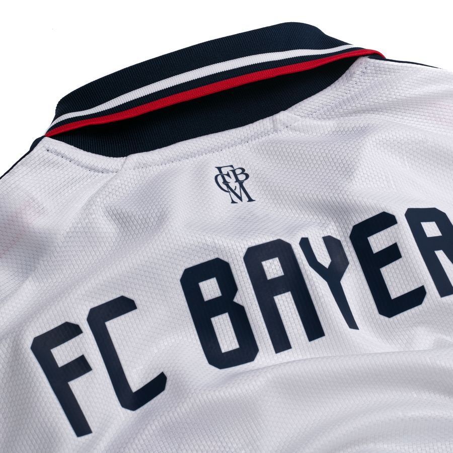 Bayern München 2026/27 Away Kit