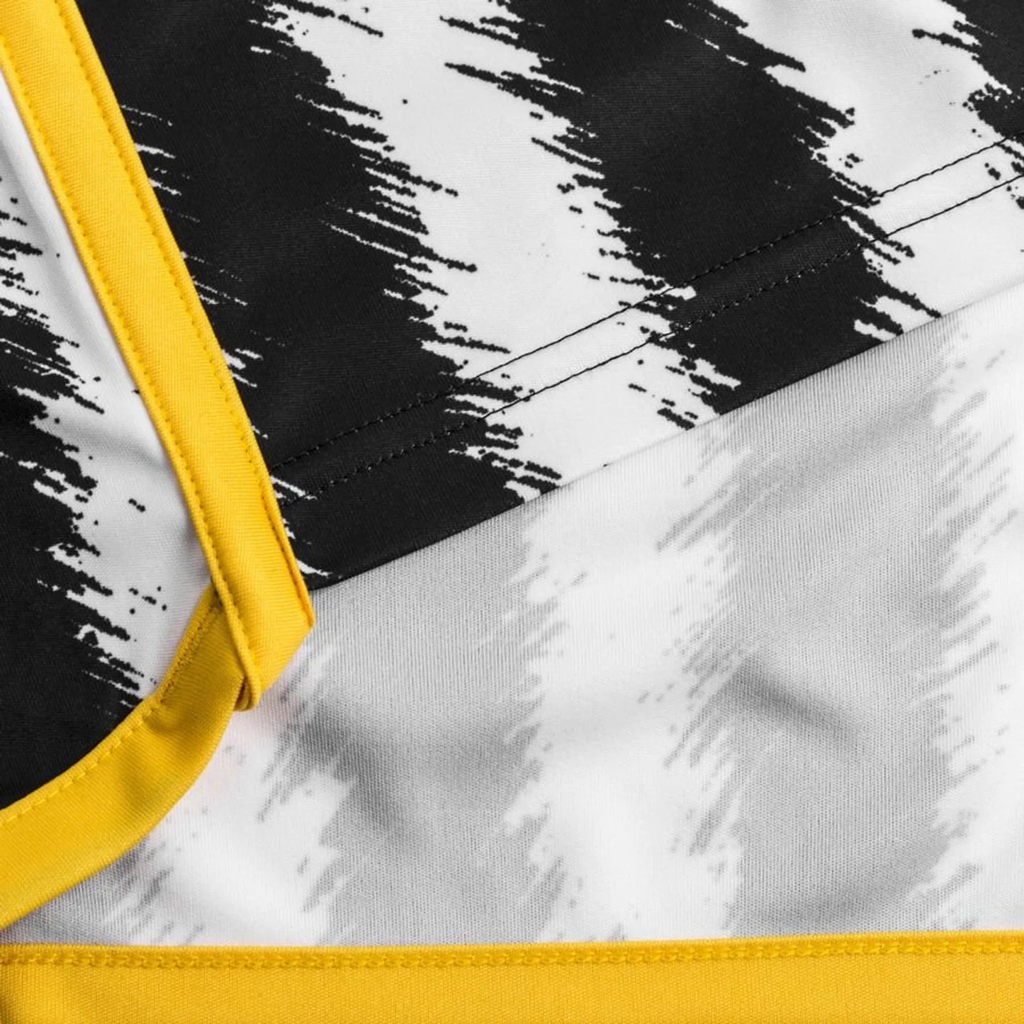 Juventus 2023/24 Home Kit