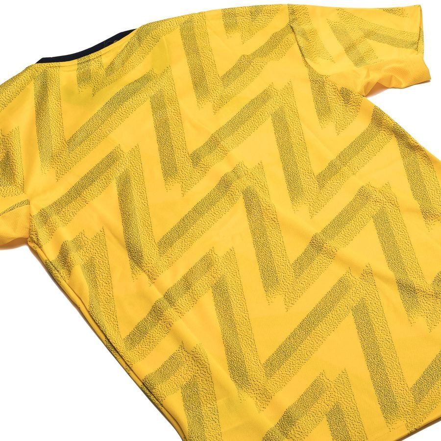 Arsenal 2019/20 Away Kit
